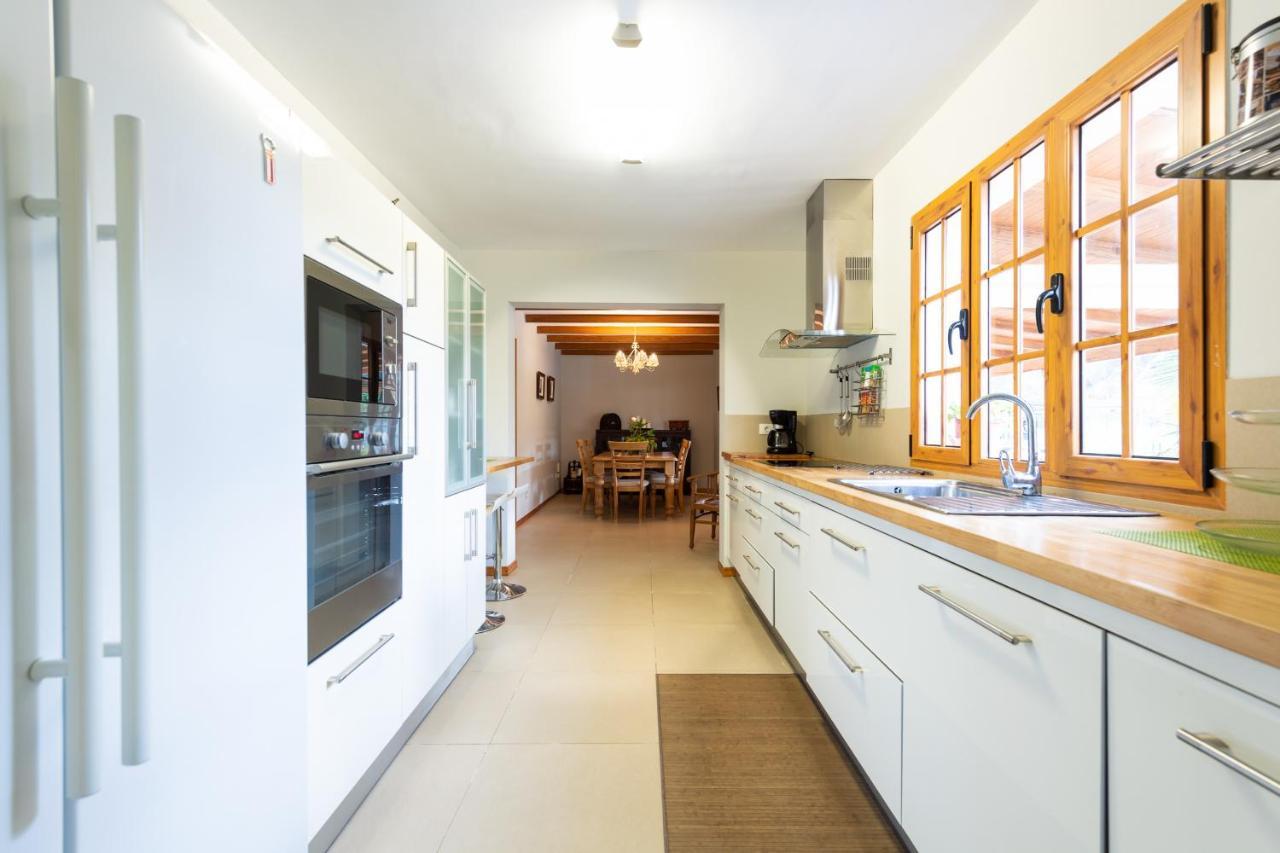 5Br Home - Pool Parking & Tennis Court ลาสปัลมาส เด กรานคานาเรีย ภายนอก รูปภาพ